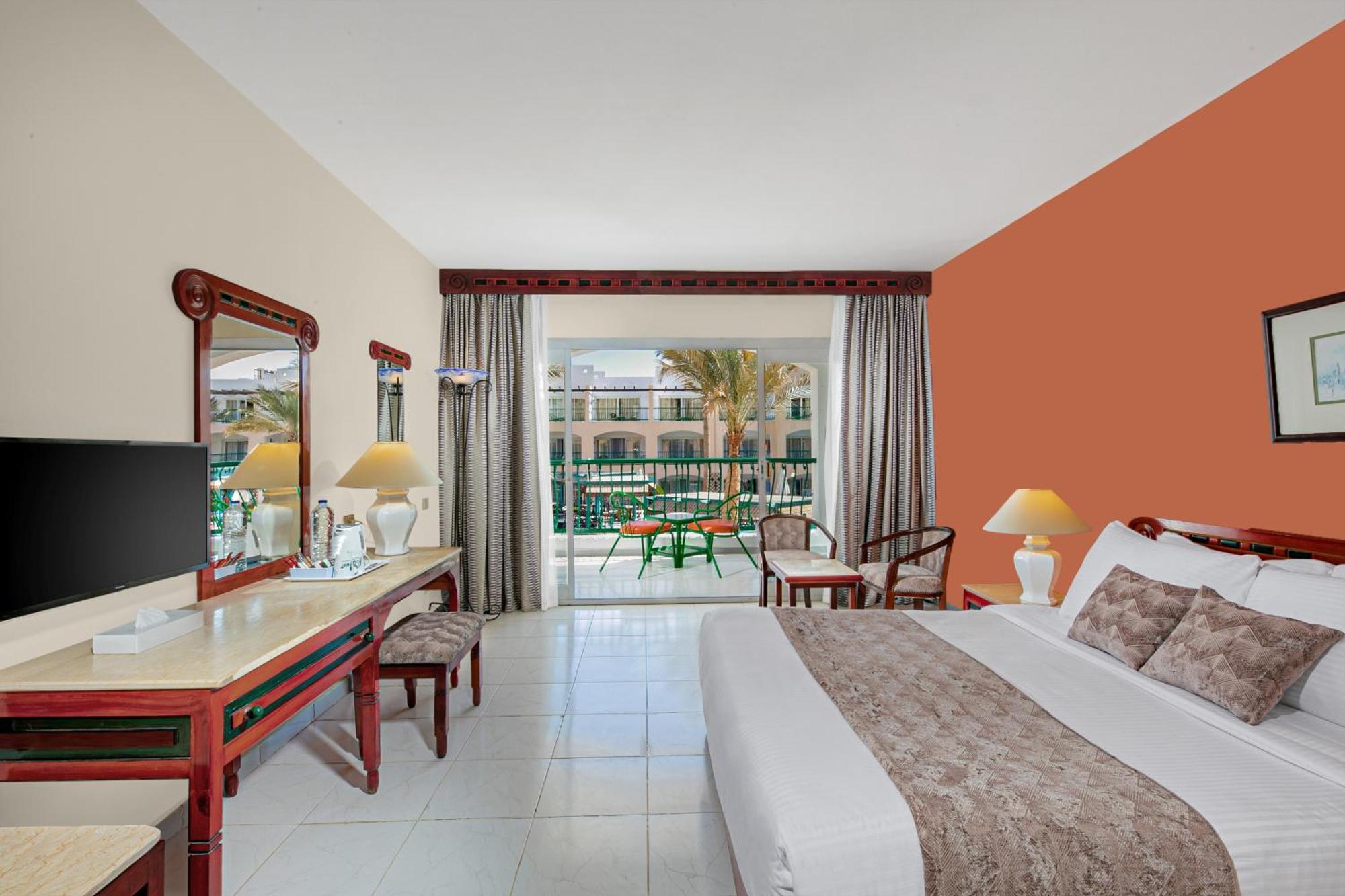 Курортный комплекс Bel Air Azur (adults Only) Хургада